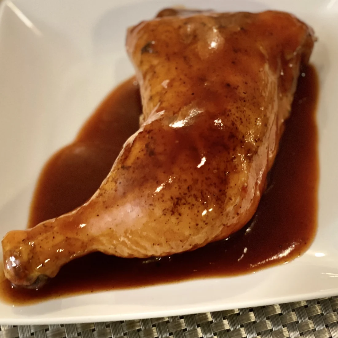 Seasoned barbecue chicken